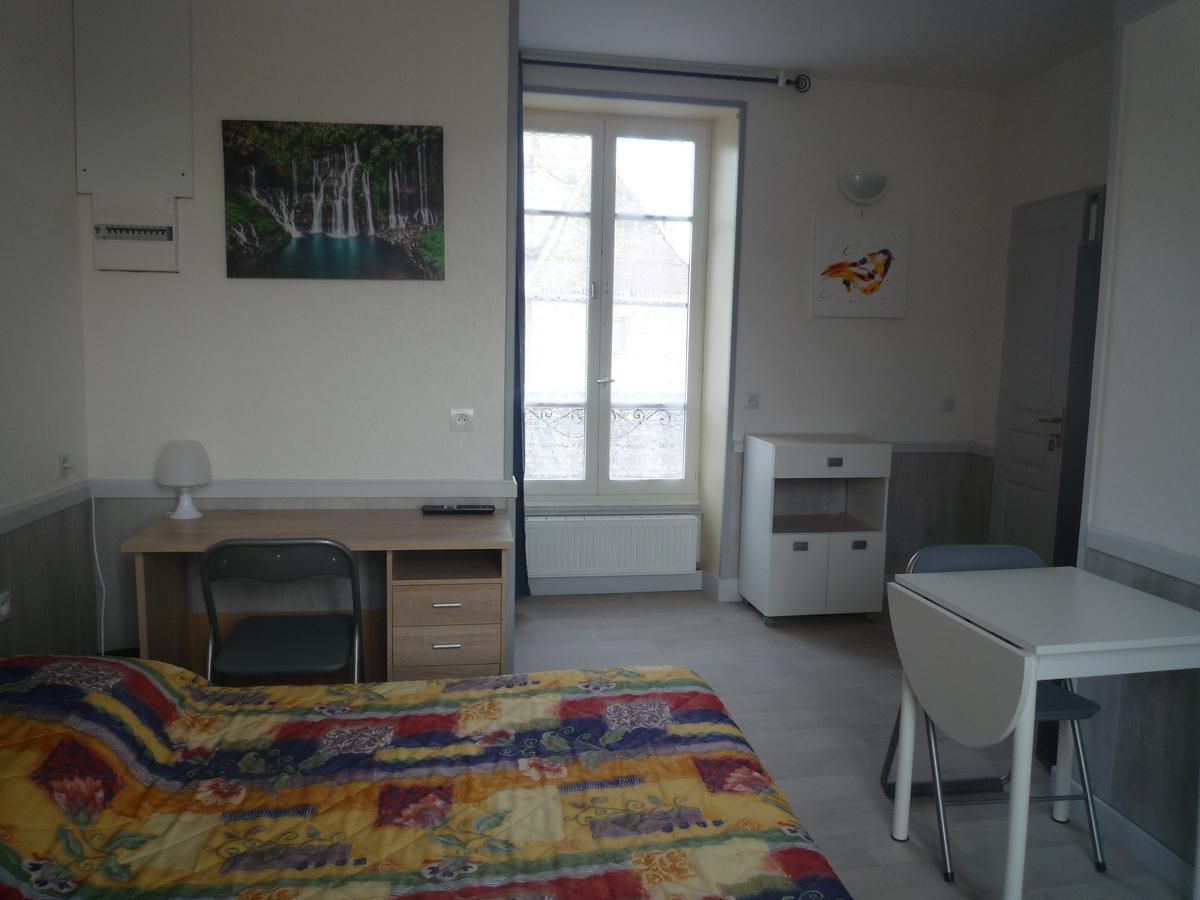 Au Relais Du Parc De Millevaches Hotell Felletin Exteriör bild